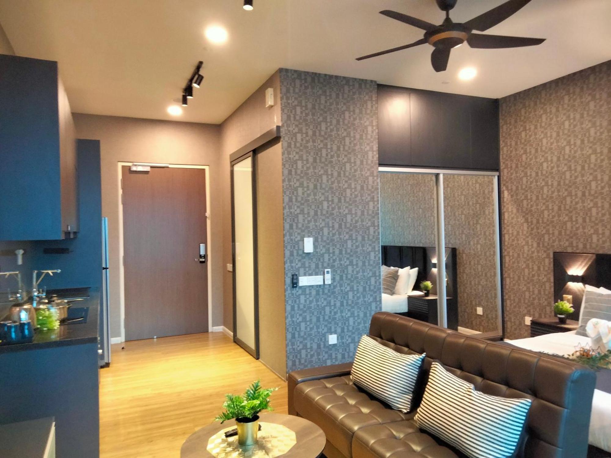 Ceylonz Suites Bukit Bintang I Homebrickz Kuala Lumpur Buitenkant foto